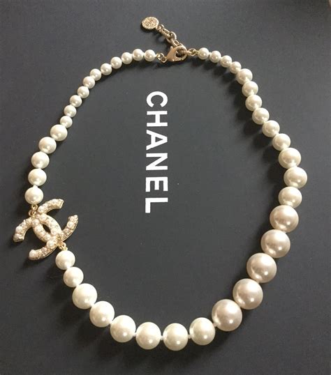 chanel glass pearl choker|Chanel Gold CC Pearly White Glass Pearl Chocker Necklace .